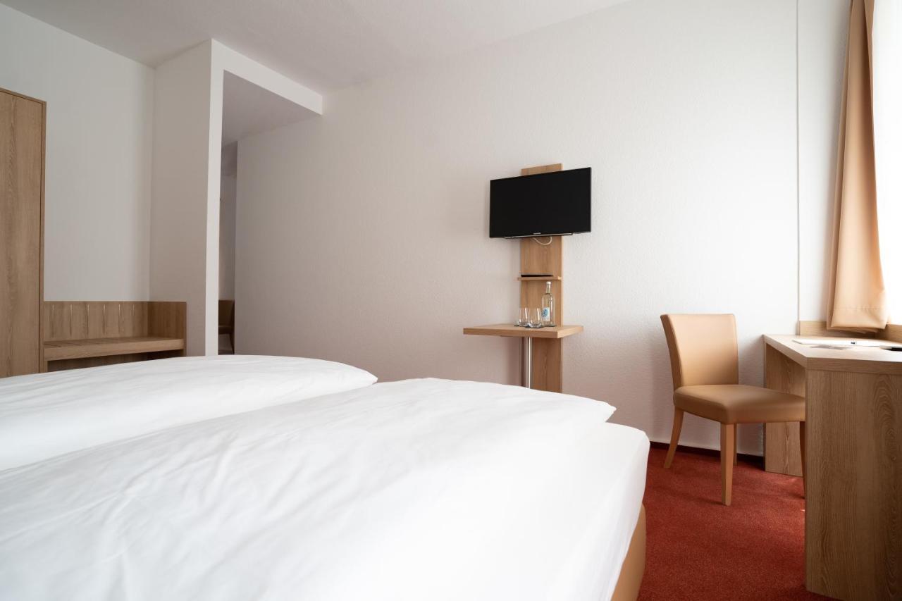 Nineofive Hotel Jena Bagian luar foto